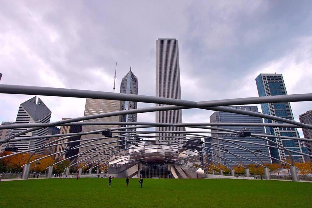 Modern 2Br In South Loop Near Soldier Field, Grant Park, Downtown, & Lakefront Trail Чикаго Экстерьер фото